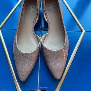 Naturalizer Tan Reptile Low heel flats Size 11M